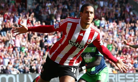 Tổng hợp chuyển nhượng ngày 04/12: M.U nhận tin vui vụ Van Dijk, Arsenal hỏi mua Fabregas