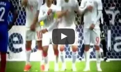 Top 30 pha đá phạt đẹp mắt nhất mùa 2015/16