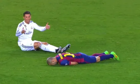 Trận El Clasico đầu tiên của Cristiano Ronaldo