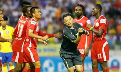 Còi vàng 2016: Sao rụng, trẻ lên ngôi
