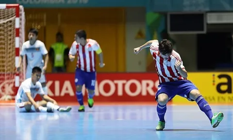Trưởng đoàn futsal VN giải thích lý do thua đậm Paraguay