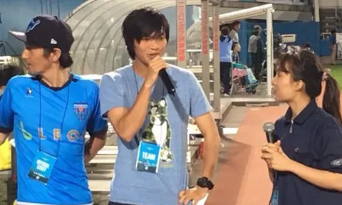 Tuấn Anh được Yokohama FC ‘an ủi’ sau màn ra mắt hụt