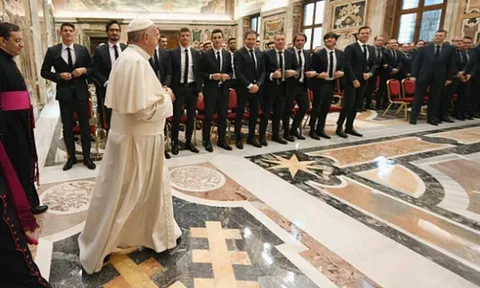 Tuyển Đức lịch lãm đến diện kiến Giáo hoàng Francis