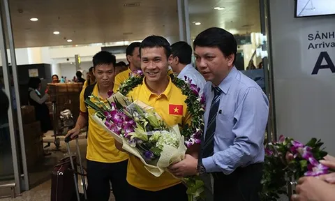 Tuyển futsal Việt Nam về nước sau kỳ tích World Cup