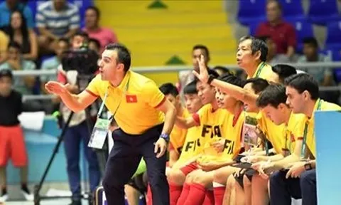 Tuyển thủ futsal Việt Nam hụt hẫng vì HLV Bruno chia tay