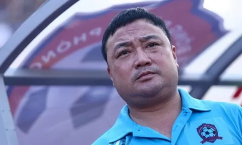 HLV Trương Việt Hoàng: Trọng tài đã để mọi thứ vượt ngoài tầm kiểm soát