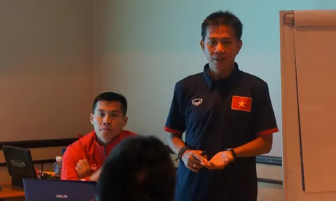 U19 VN cử người trực đêm đề phòng chủ nhà Bahrain