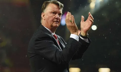 Van Gaal vẫn âm thầm theo dõi tình hình tại Man Utd