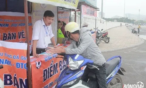 Đìu hiu cảnh mua vé trước trận Việt Nam gặp Indonesia