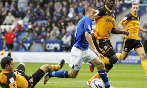 18h30 ngày 13/08, Hull City vs Leicester City: Vạn sự khởi đầu nan