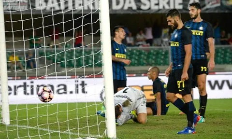 Vòng 1 Serie A - Chievo 2-0 Inter
