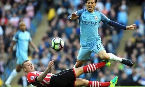 Vòng 10 Premier League: Ngũ hổ tranh bá; Quỷ đỏ gượng dậy
