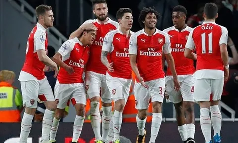 Vòng 11 Premier League: Tháng 11 bão tố; Ngày tàn của Quỷ