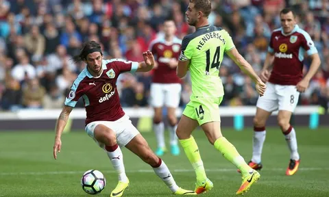 Vòng 2 Premier League - Burnley 2-0 Liverpool