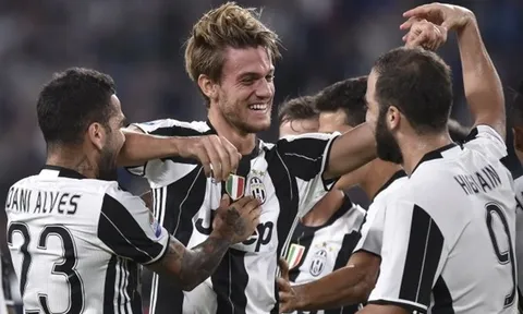Vùi dập Cagliari, Juventus trở lại cuộc đua Scudetto