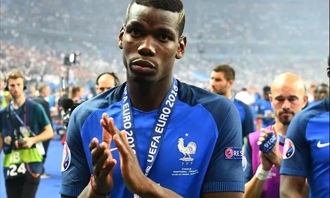 Pogba chưa về, Rooney đã lo ngay ngáy