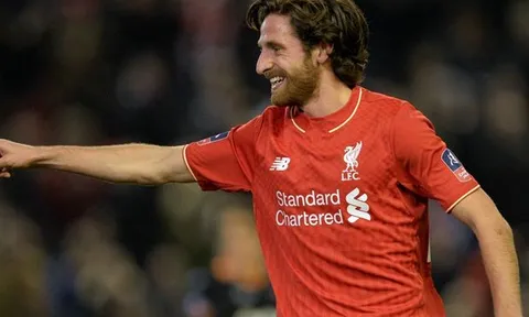 Rời Liverpool, 'Xavi xứ Wales' CHÍNH THỨC có bến đỗ mới