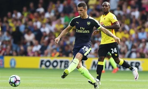 Wenger muốn Xhaka tham gia tấn công nhiều hơn