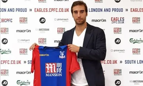 'Tỷ phú' Flamini chính thức ra mắt đội bóng mới