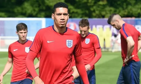 Smalling khiến tuyển Anh phát hoảng