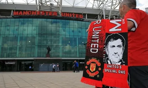Hiệu ứng Mourinho, Man Utd đã bán sạch vé mùa giải mới