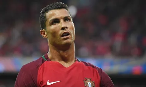 Ronaldo và những siêu sát thủ đang 'tịt ngòi' tại EURO