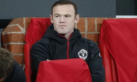 Đối mặt khủng hoảng, 5 'con đường' để Rooney lựa chọn