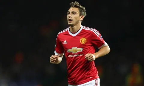 Mourinho quyết tâm 'giam' Darmian tại Man Utd