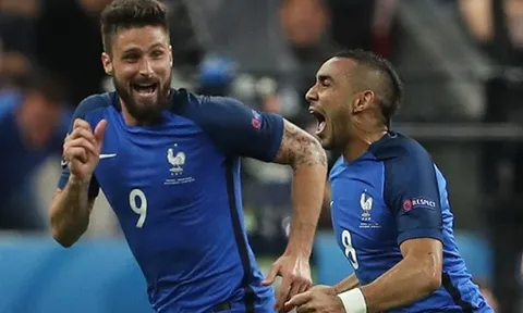 Ngày Messi bị lu mờ bởi nước mắt của Payet