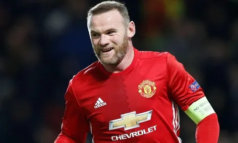 Wayne Rooney cấm CĐV "tự sướng" với mình