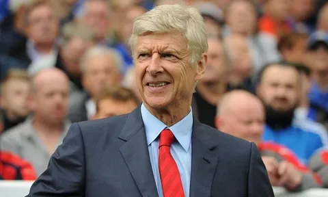 Đón 2 tân binh, Wenger vẫn bị CĐV la ó