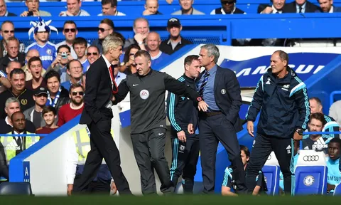 Wenger: "Chúa cũng có sai lầm, huống chi là tôi!"