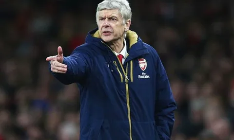 Wenger nổi giận đùng đùng vì chấn thương của Lucas Perez