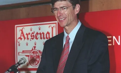 Wenger và Arsenal: 20 năm từ niềm vui thành niềm đau
