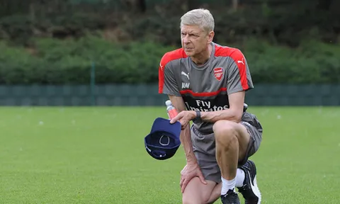 Arsene Wenger sợ hãi trước viễn cảnh chia tay Arsenal