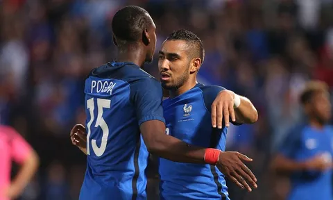 Dimitri Payet bóng gió khả năng rời West Ham