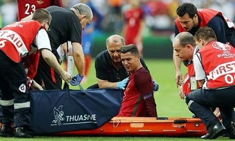Sốc: Chấn thương nặng, Ronaldo nghỉ 5 tháng?