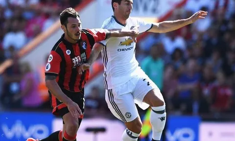 Đá dự bị, Mkhitaryan đi vào lịch sử Premier League