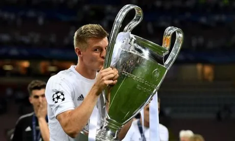 Xác nhận Man United tranh mua Toni Kroos với Man City