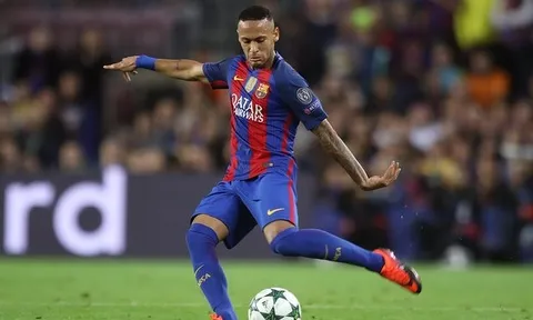 Xem Neymar khuấy đảo hàng phòng ngự Valencia
