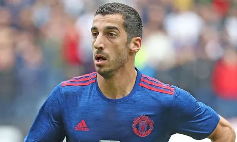 Mourinho nói gì về màn ra mắt của Mkhitaryan, Bailly?