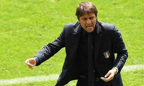 HLV Conte: "Italia đã làm cân nín mọi chỉ trích"