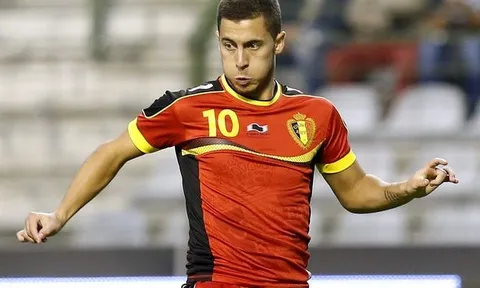 Hazard: Hạ tuyển Ý của Conte, để ghi điểm với Conte