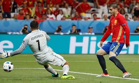 Tây Ban Nha 'triển' tiki-taka trong bàn thắng của Morata