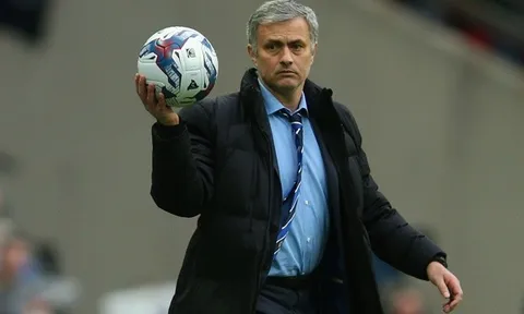 Hé lộ 'bộ đồ nghề' Mourinho sử dụng ở M.U