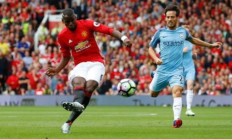Pogba ở derby Manchester: Thật phí 89 triệu bảng!