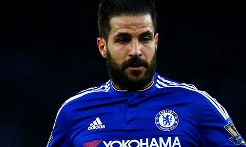 Điểm tin sáng 16/08: Mou thay đổi số phận 2 sao M.U; Fabregas 'đi đêm' với Real