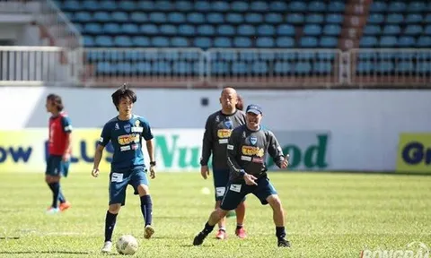 Thầy Tuấn Anh bất ngờ rời Yokohama FC