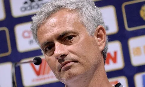 Nóng: Trận Man United - Man City bị hủy