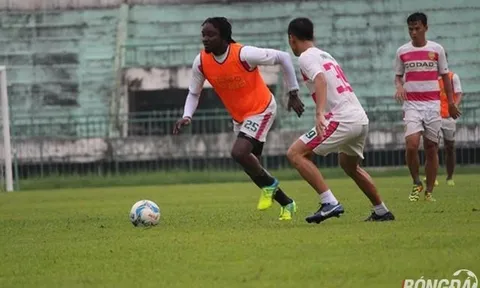Ngoại binh thời Hữu Thắng từ Jamaica qua Đồng Tháp thử việc
